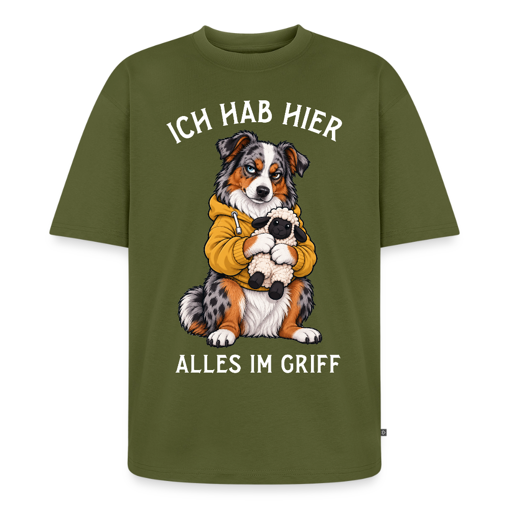 Australian Shepherd T-Shirt in Khaki – lustiger Cartoon-Hund mit Spruch „Alles im Griff“ | Geschenk für Hundeliebhaber von Pfotenart