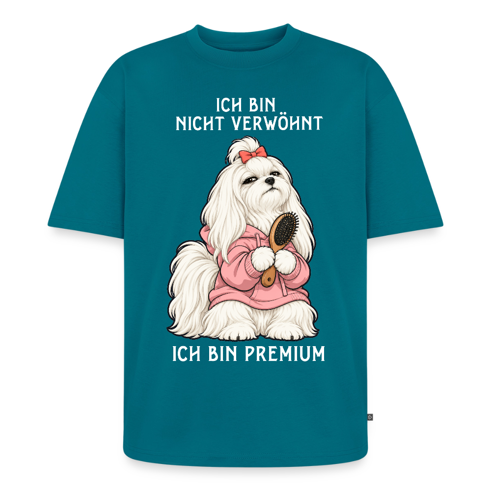 Malteser T-Shirt in Petrol – lustiger Cartoon-Hund mit Spruch „Ich bin Premium“ | Geschenk für Hundeliebhaber von Pfotenart