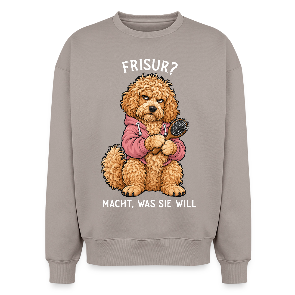 Labradoodle Sweater in Taupe – lustiger Cartoon-Hund mit Spruch „Frisur?“ auf der Rückseite | Geschenk für Hundeliebhaber von Pfotenart